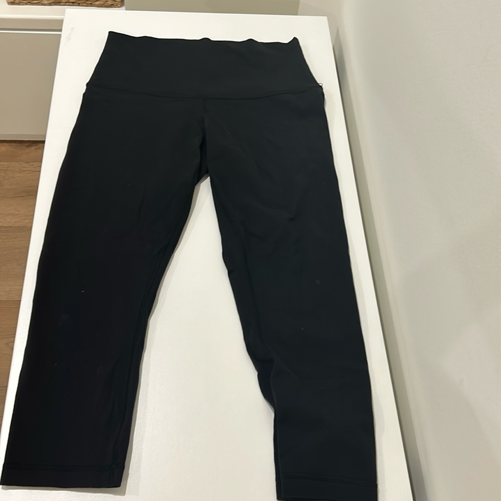 Medium lulu leggings